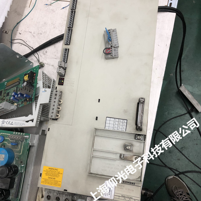 西門子伺服驅動器上電跳閘維修點 免費檢測 專業(yè)測試平臺