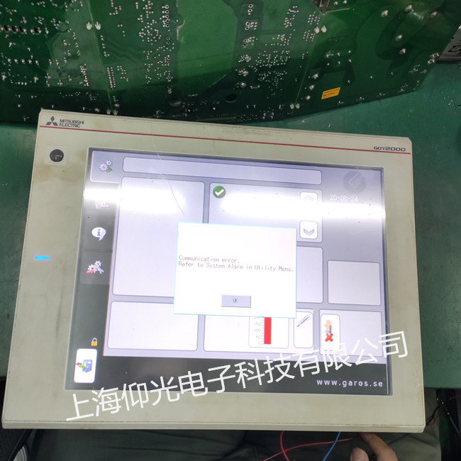 清遠(yuǎn)三菱gt1562觸摸屏顯示屏很暗但仍能讀取維修