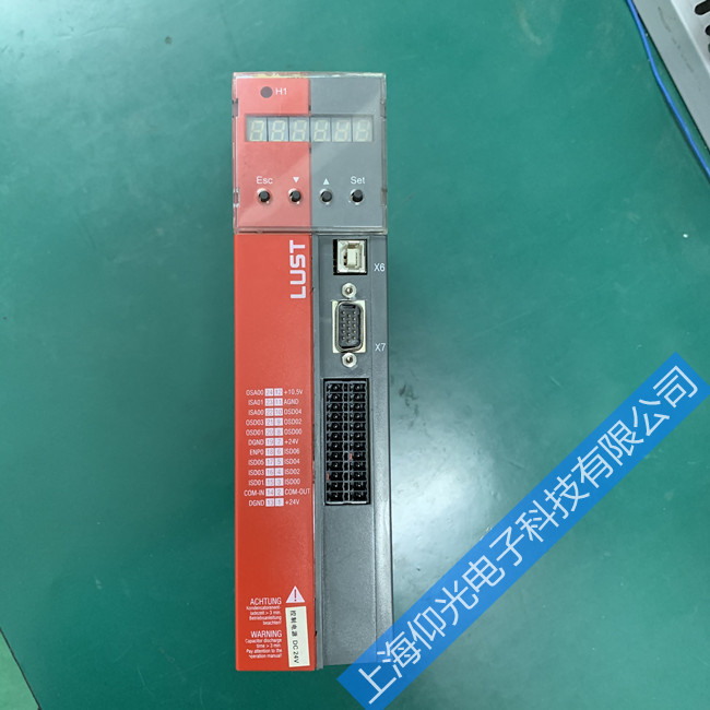 阜新市魯斯特驅(qū)動器報數(shù)字故障維修價格