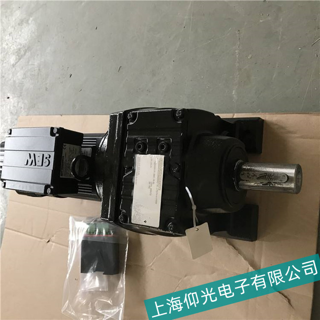 ����SEW�ŷ�늙C(j��)���ӟo�����ϾS��̎������