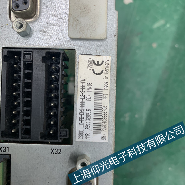 ���I(y��)�S�޲�ʿ��ʿ���ŷ��(q��)��(d��ng)����ͨӍ�ϵ�ͬ���e(cu��)�`����