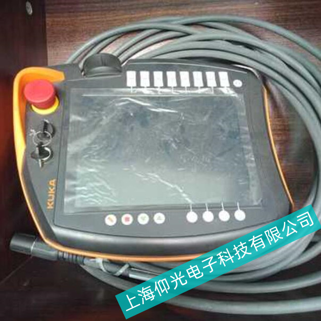 ���A�н����@��KUKA��(k��)���C(j��)����ʾ�����o(w��)������(d��ng)�����_�C(j��)�������