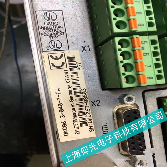 ����A(y��)����(gu��)��ʿ��(l��)���ؙC(j��)VPB40.3  485����ͨӍ�������ϰl(f��)��