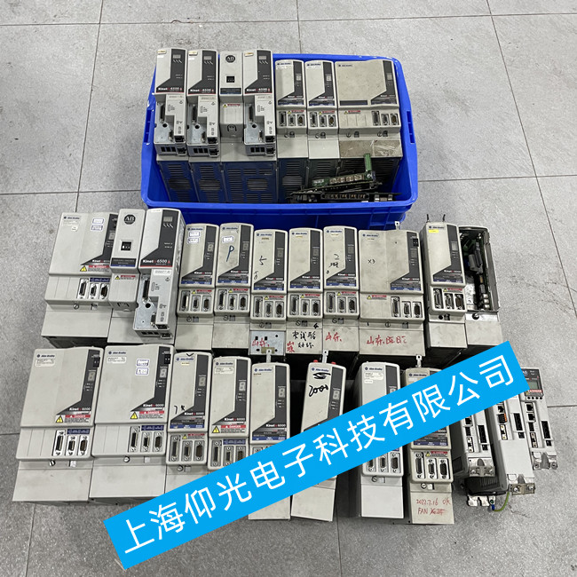 �K��AB Kinetix 5700�(q��)�����S�ވ��@ʾFLT S09