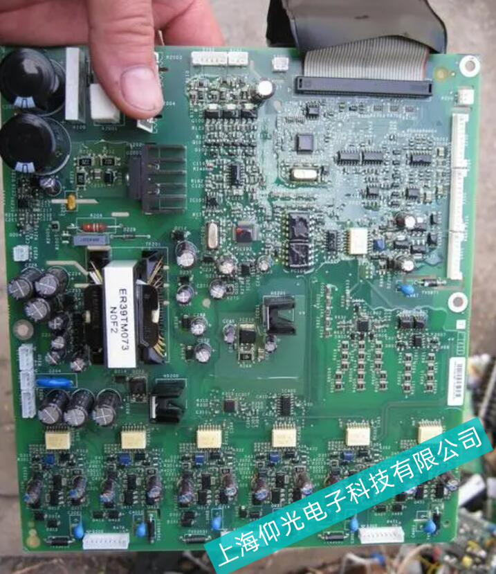 �Ԅӻ����a(ch��n)��ʩ�͵¹��ؙC(j��)XBTF034610ͨӍ����--����оƬ���S��