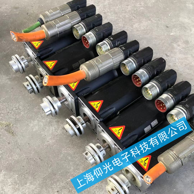 半導(dǎo)體設(shè)備貝加萊伺服電機(jī)8LSA35.E0060D300-0報(bào)警39008維修