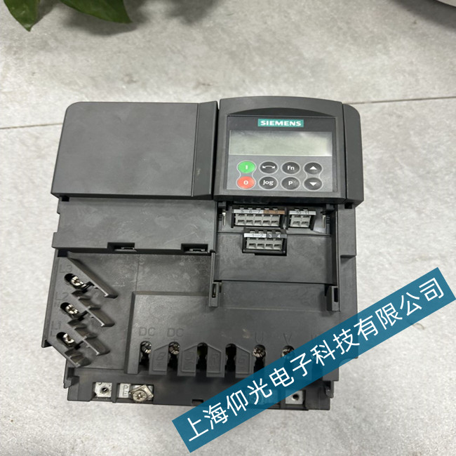 南通富士變頻器維修常見故障及處理方法及維修型號(hào)