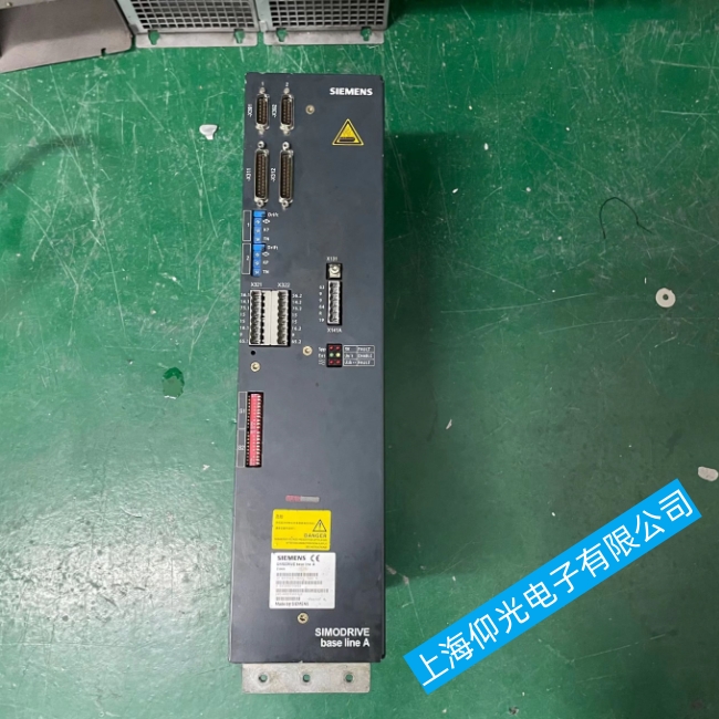 �������T���ŷ��(q��)��(d��ng)��LED���W�q��һֱ�tɫ���ϾS��-��(d��ng)���ȡ