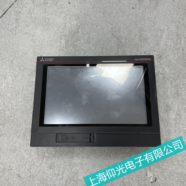 金華三菱觸摸屏GT2715-XTBD觸摸反應(yīng)慢故障維修干貨分享