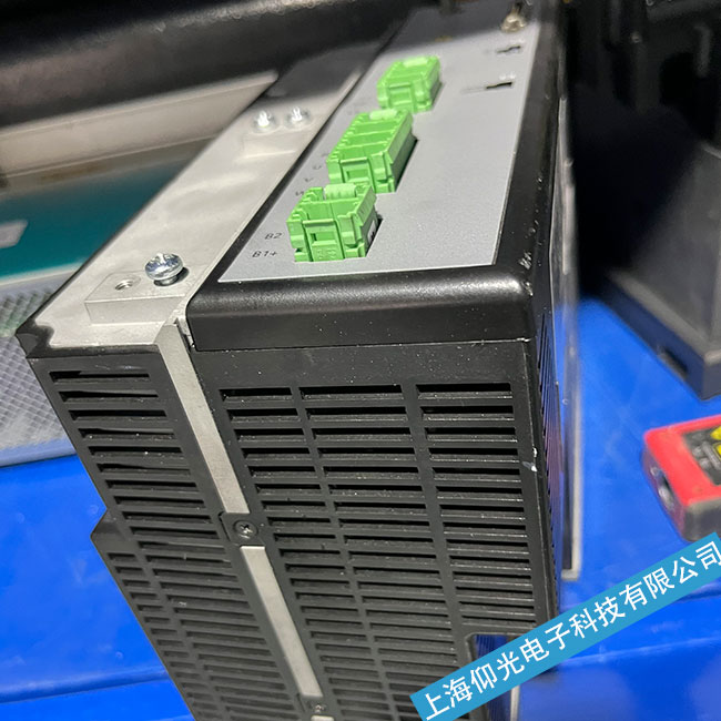 無錫高創(chuàng)伺服驅(qū)動(dòng)器上電無顯示顯示過電壓或欠電壓維修