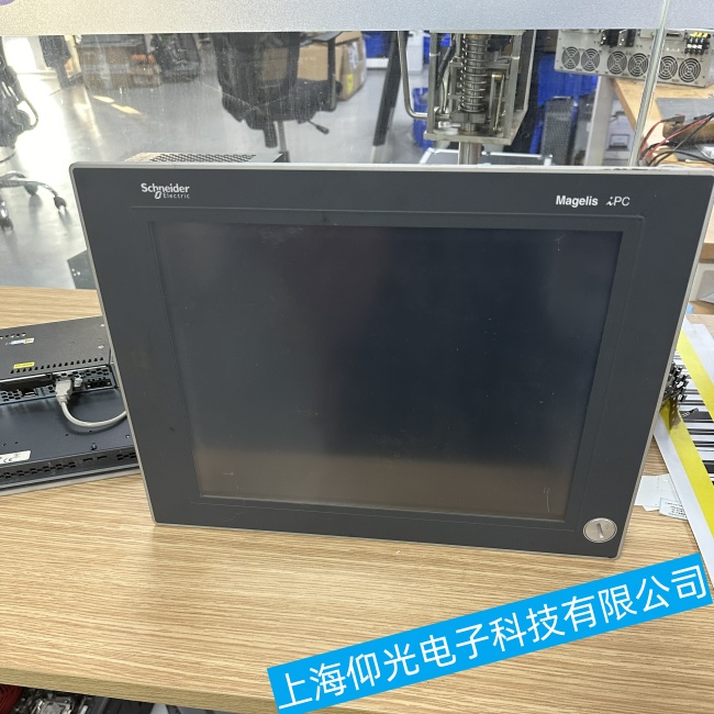 銅陵施耐德觸摸屏XBTF034510藍(lán)屏死機(jī)故障維修干貨分享