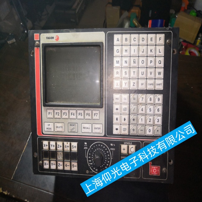 常州發(fā)格數(shù)控系統(tǒng)CNC8040通電后紅綠燈都亮故障維修技術(shù)咨詢