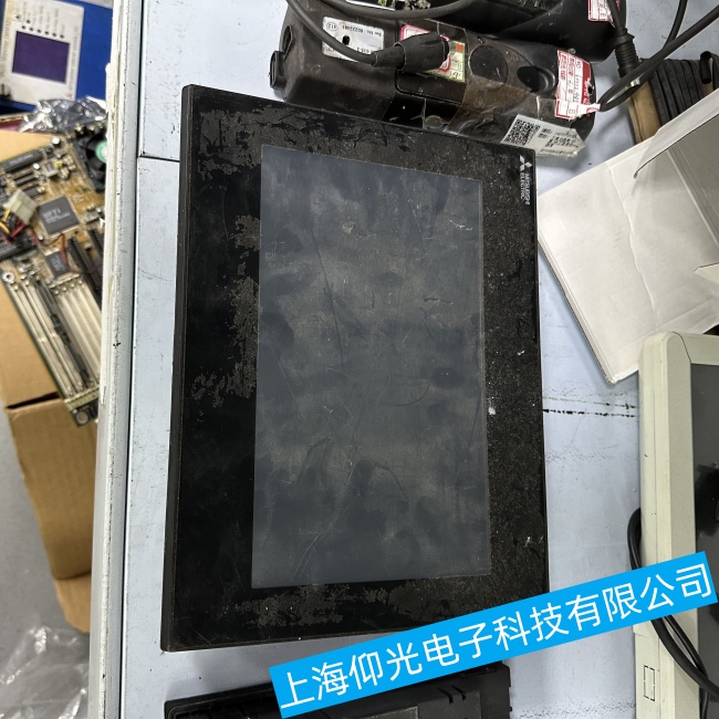 淮安三菱觸摸屏A975GOT-TBA-CH畫面無(wú)法轉(zhuǎn)換故障維修哪家靠譜