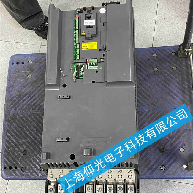 ABB Drives׃�l���S��ACS510-01-290A-4��22���ϾS��